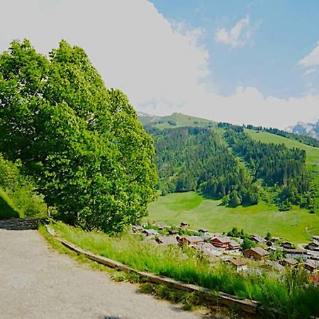 Appartement Cozy Dans Chalet 6 Pers Voiture 4 Roues Motrice A Dispo La Clusaz Bagian luar foto